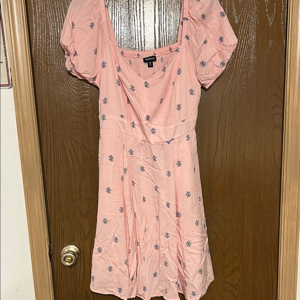 Torrid Pink Floral Midi Dress with Puff Sleeves